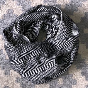 The Limited Infinity Scarf